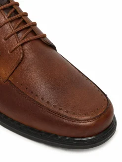 Scarpe basse Alastair 18 42818 Marrone