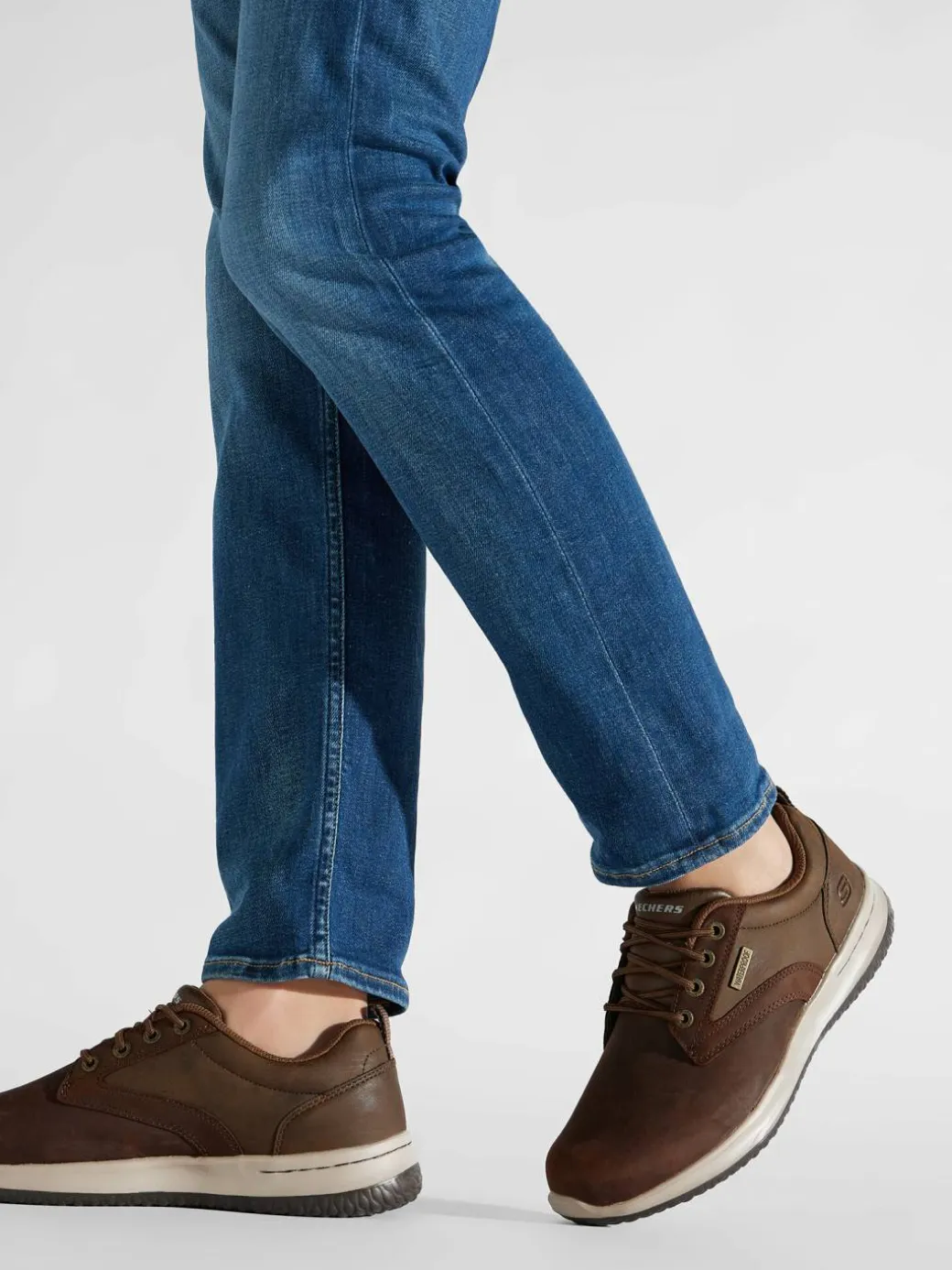 Scarpe basse Antigo 65693/CDB Marrone
