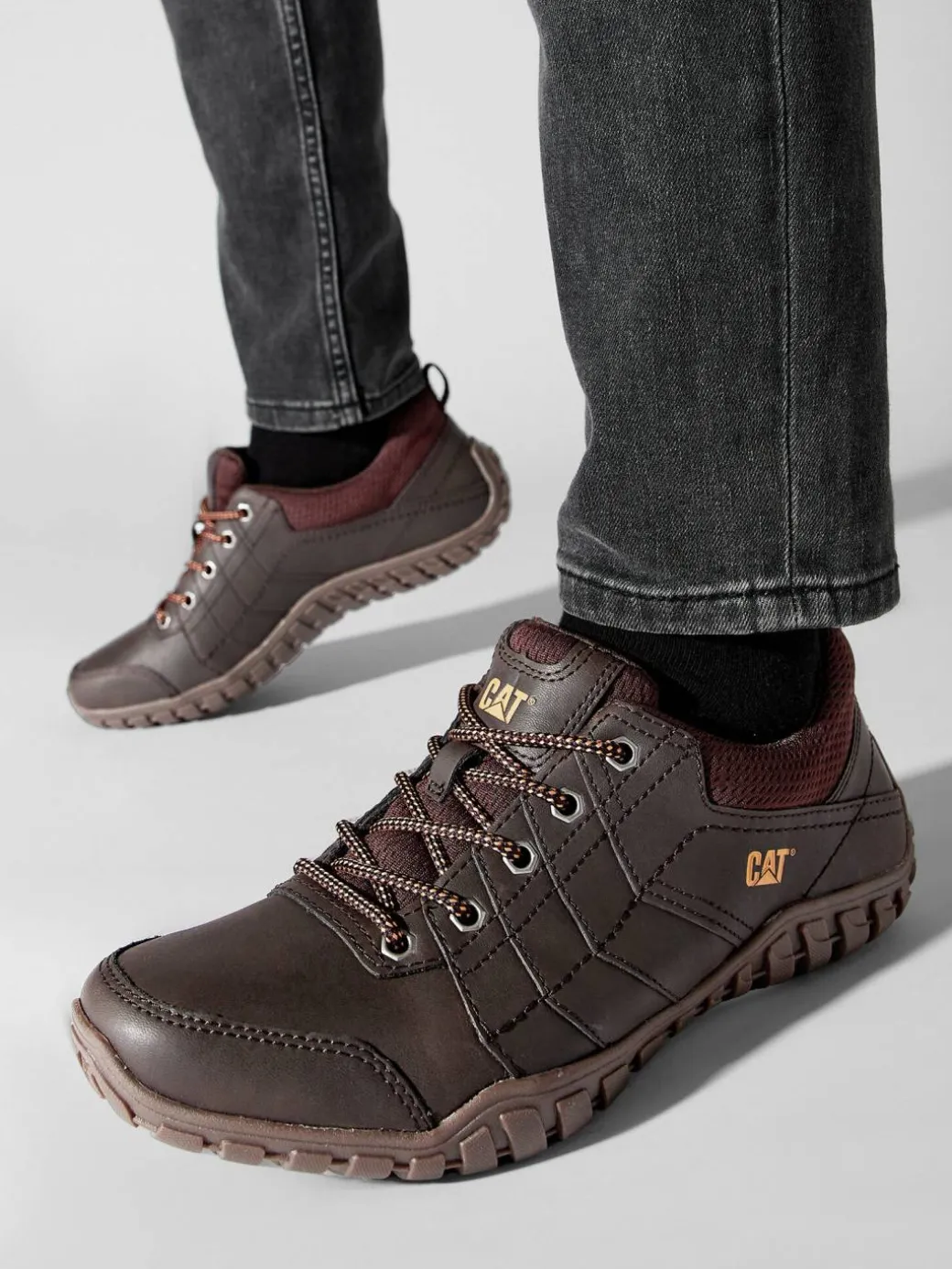 Scarpe basse Instruct P722310 Marrone