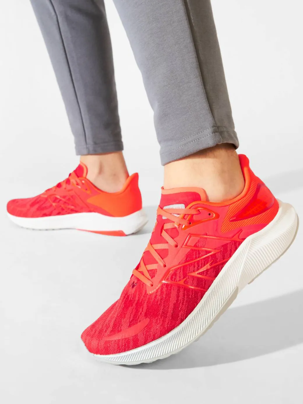 Scarpe da corsa FuelCell Propel v3 MFCPRCR3 Corallo