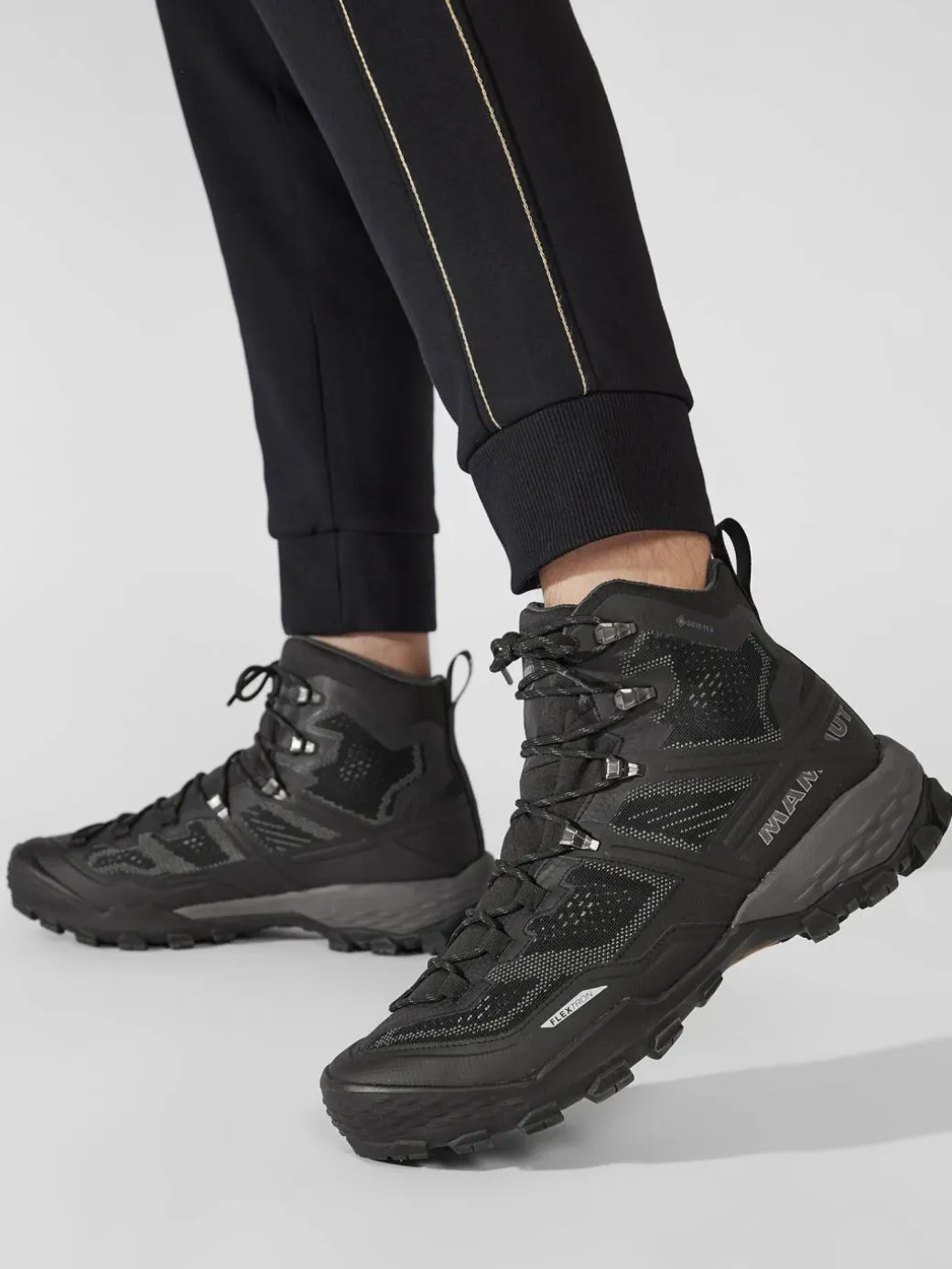 Scarpe da trekking Ducan High Gtx GORE-TEX 3030-03471-0052-1080 Nero