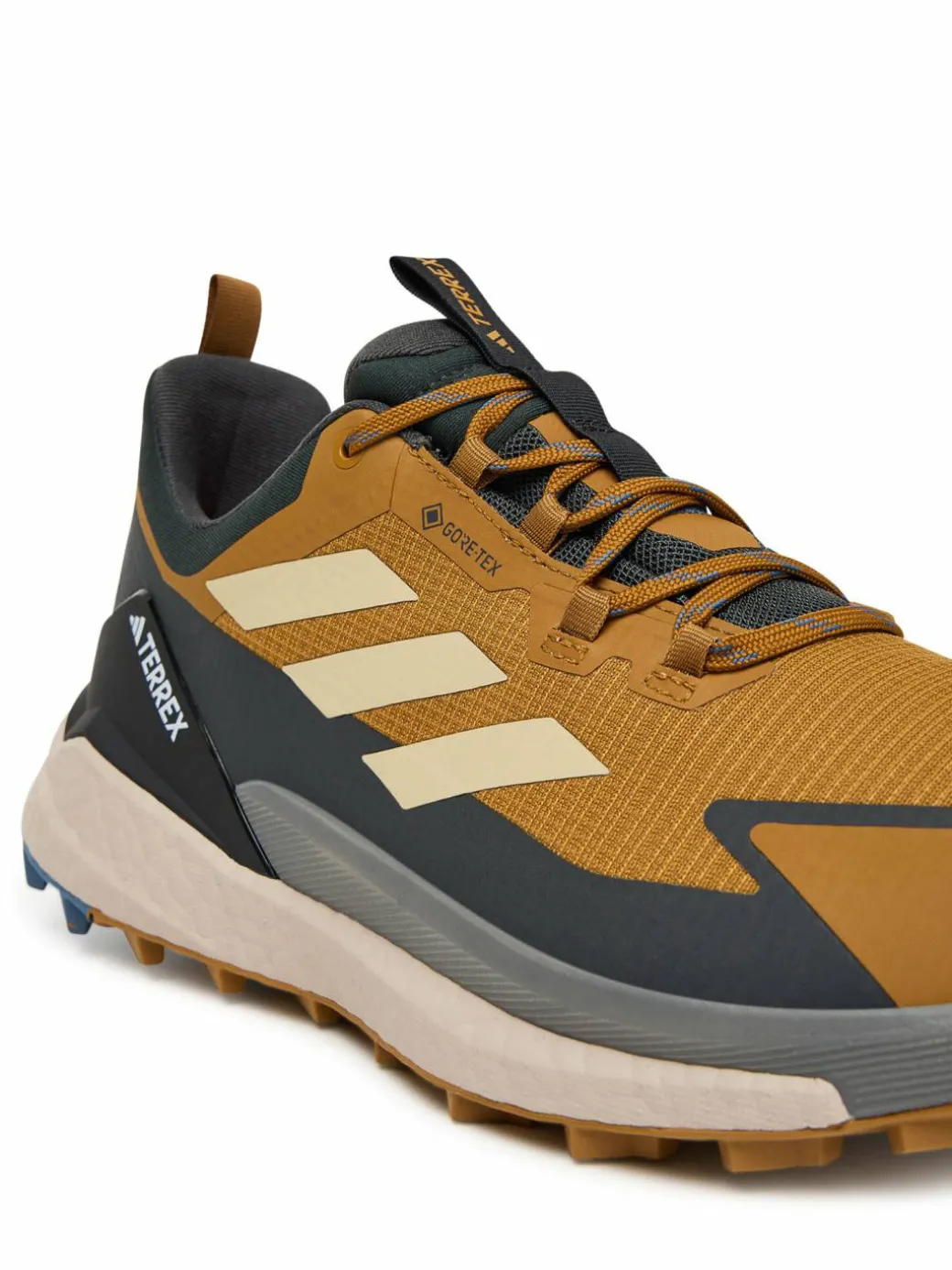 Scarpe da trekking Terrex Free Hiker 2.0 Low Gore-Tex JP5611 Marrone