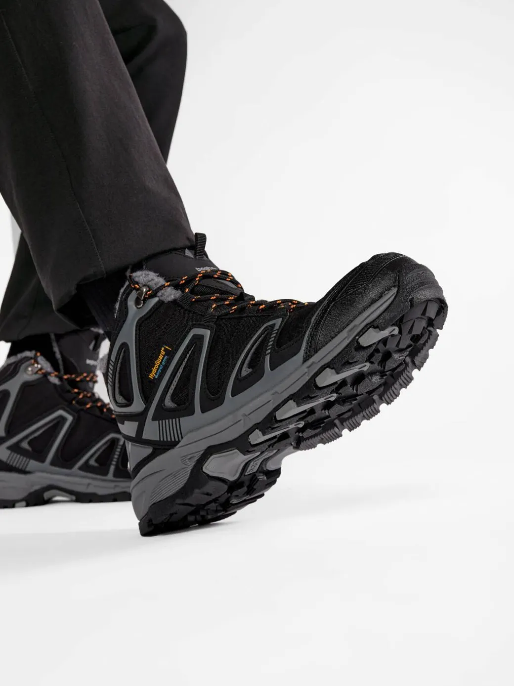 Scarpe da trekking Verbier 86330-7 C0102 Nero