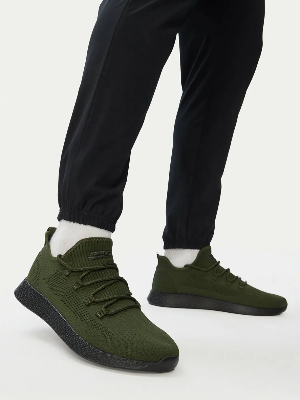 Sneakers CEOWB-MP72-21782 Cachi