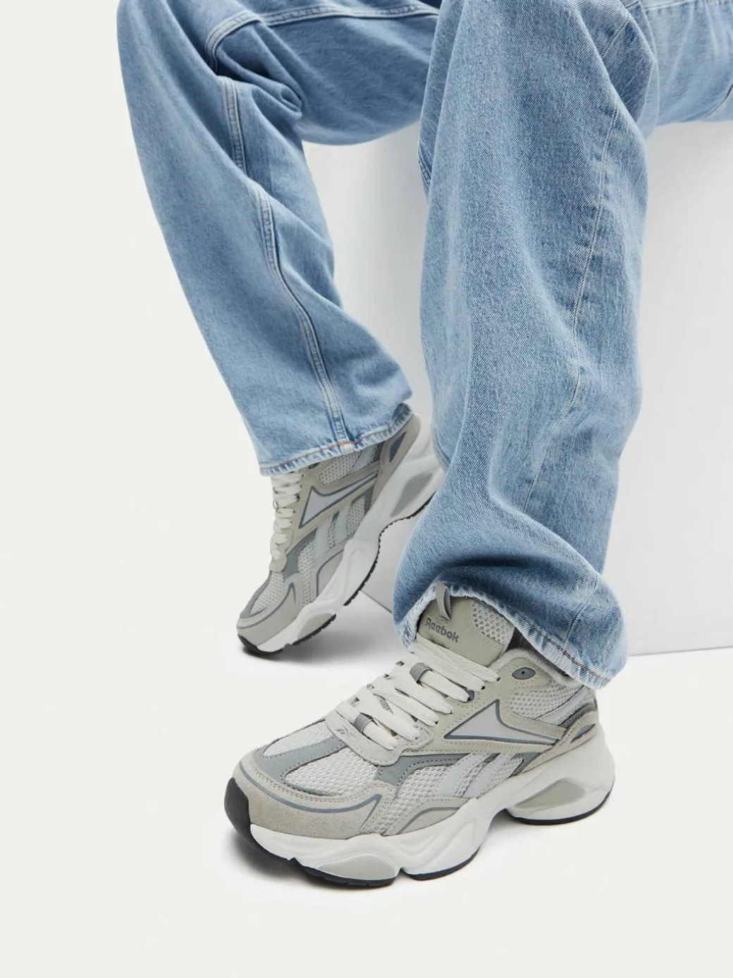 Sneakers CHARGE AR30246MSSZ Grigio