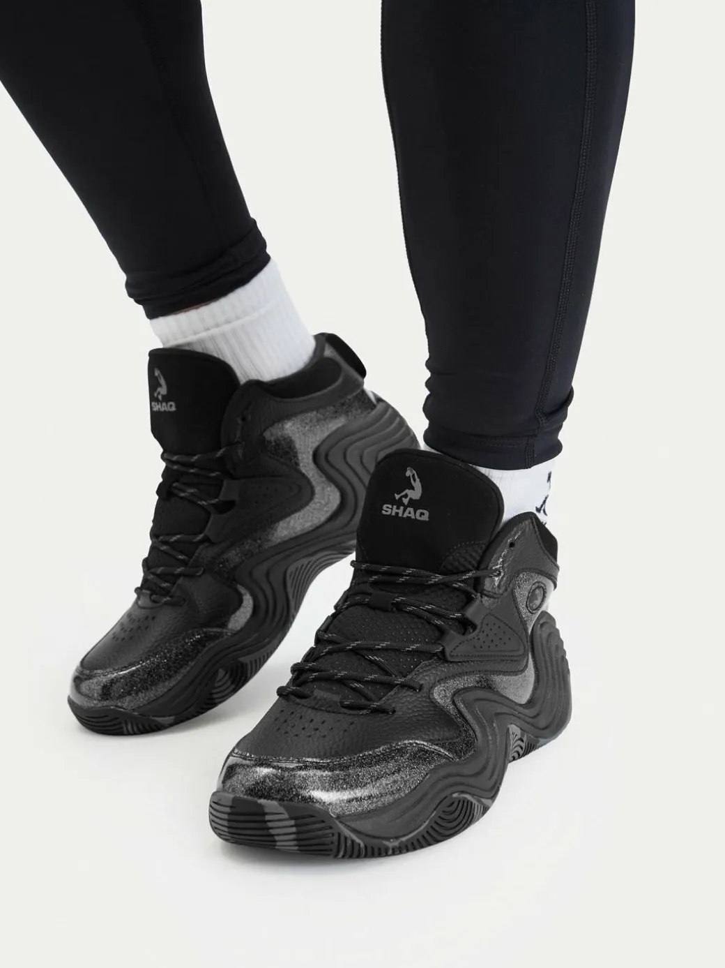 Sneakers EO-JUGERNAUT AQ95041M-B Nero