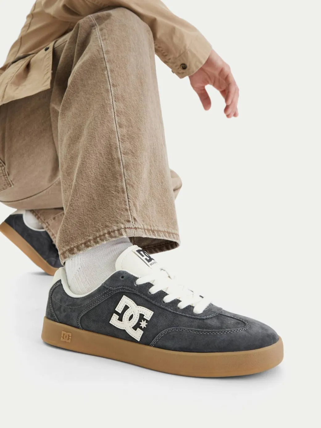 Sneakers EO-MP40-853SHC Grigio