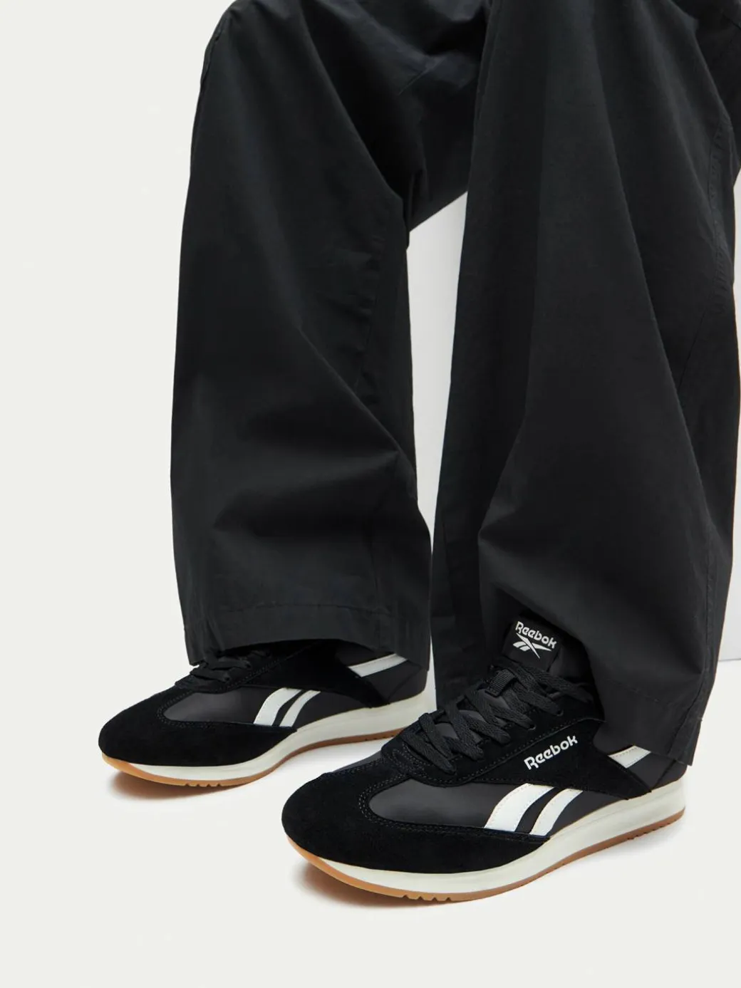 Sneakers FIORI AR30309MBWT Nero