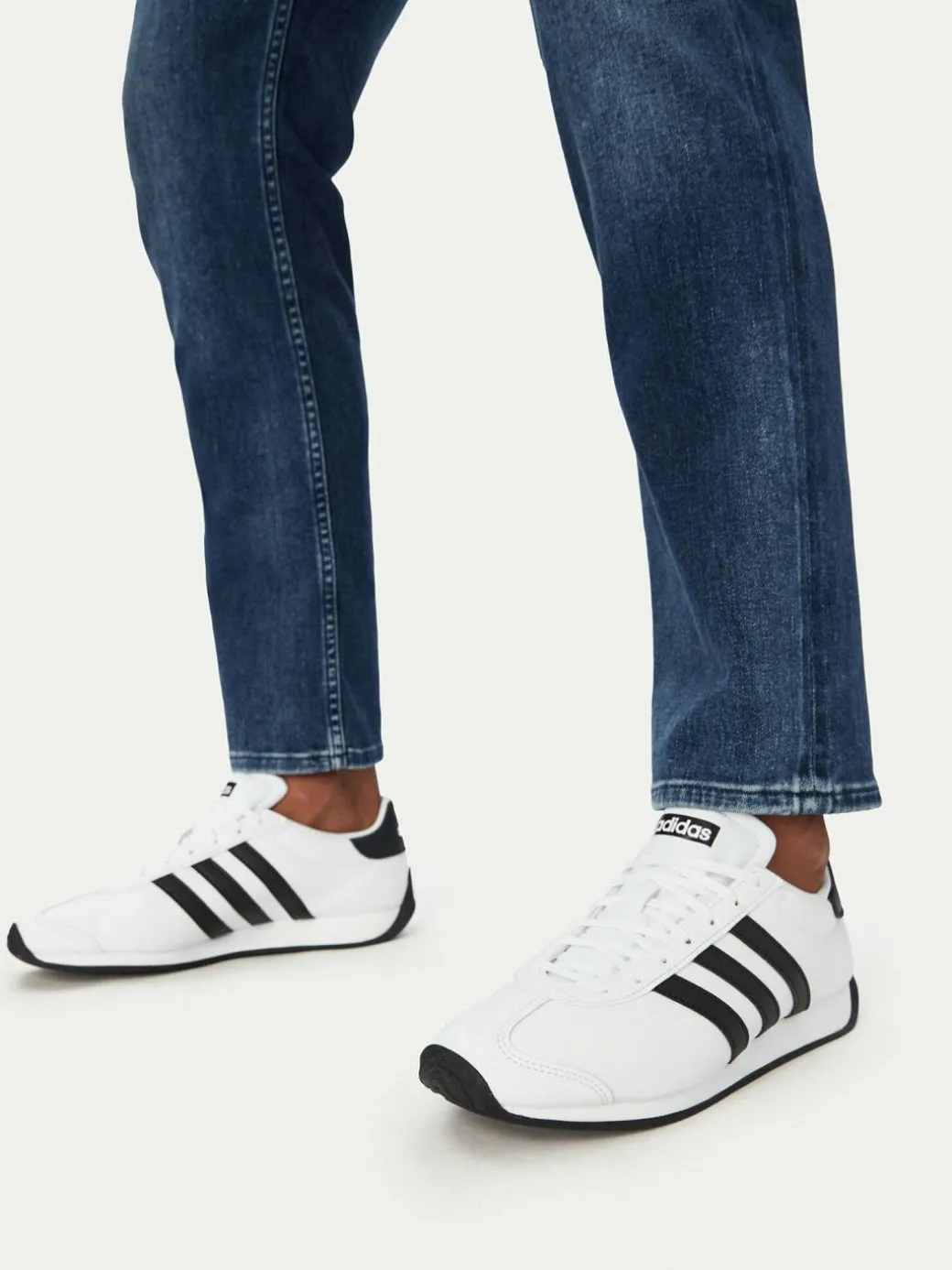 Sneakers Runvista JR4615 Bianco