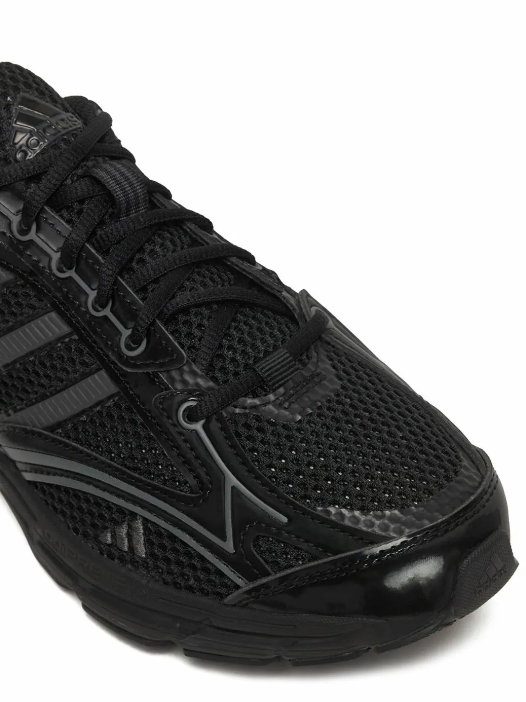 Sneakers Spiritain 2000 KI6822 Nero