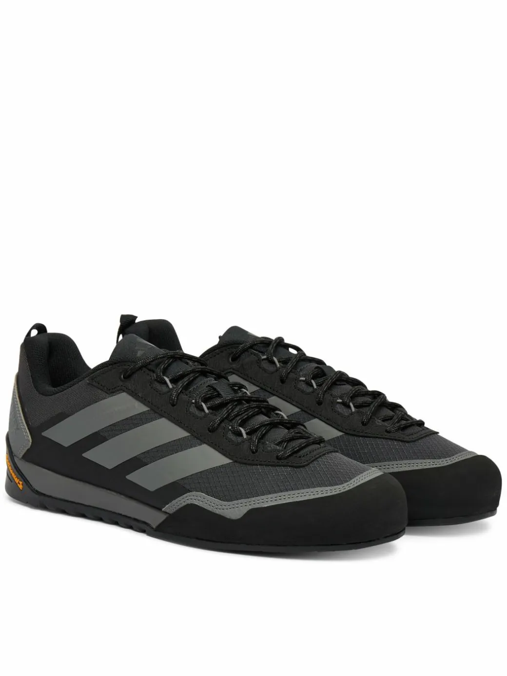 Sneakers Terrex Skychaser Solo Approach JS4327 Nero