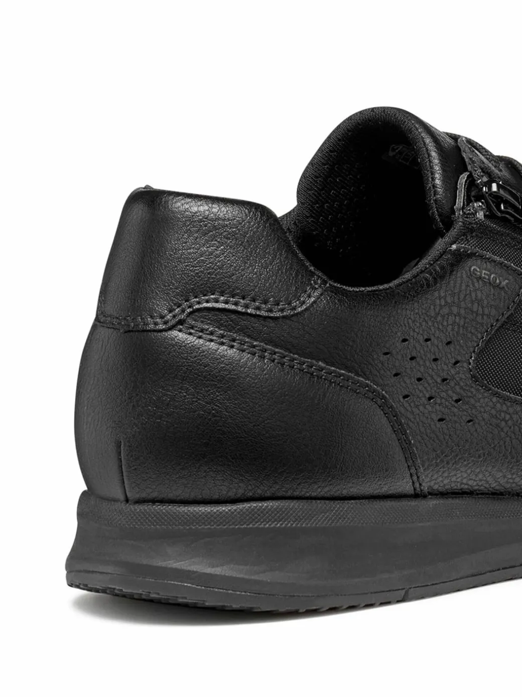 Sneakers U Avery U65H5A 0BURJ C9999 Nero