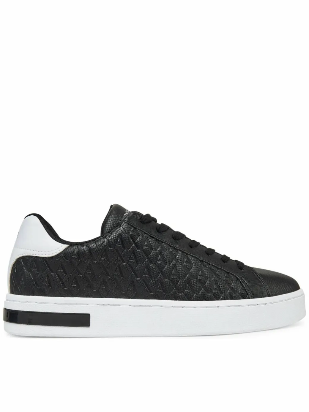 Sneakers XM000140 AF11916 MC011 Nero