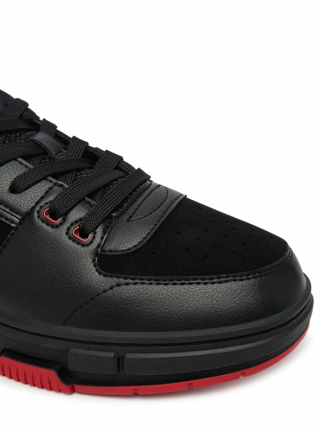 Sneakers Yarrow 50558023 Nero
