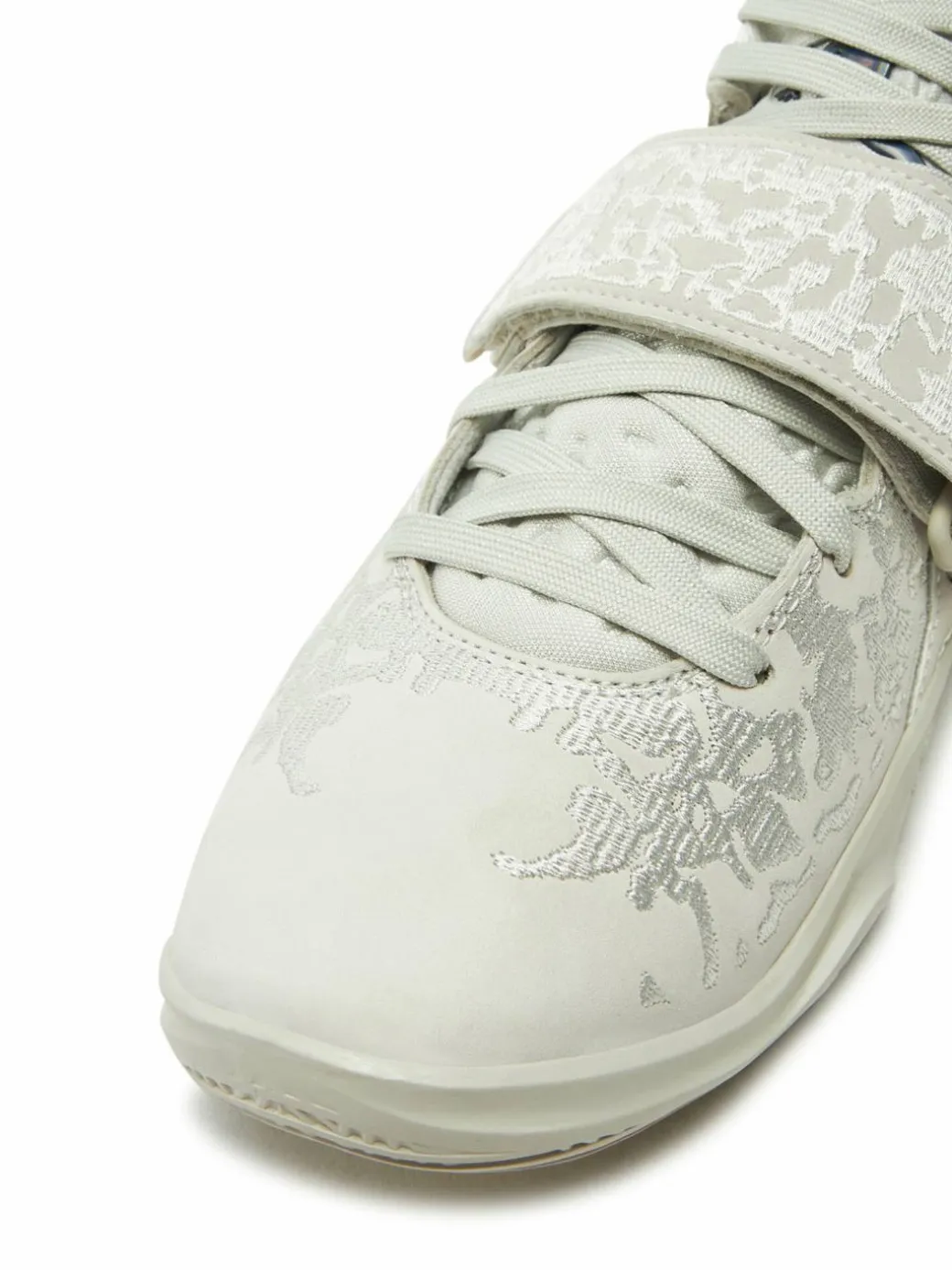 Sneakers Zion 3 Se FN1714 040 Grigio